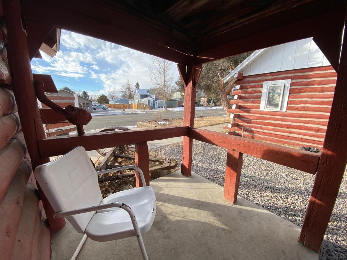 Roundtop Mountain Vista - Cabins And Motel Thermopolis Εξωτερικό φωτογραφία