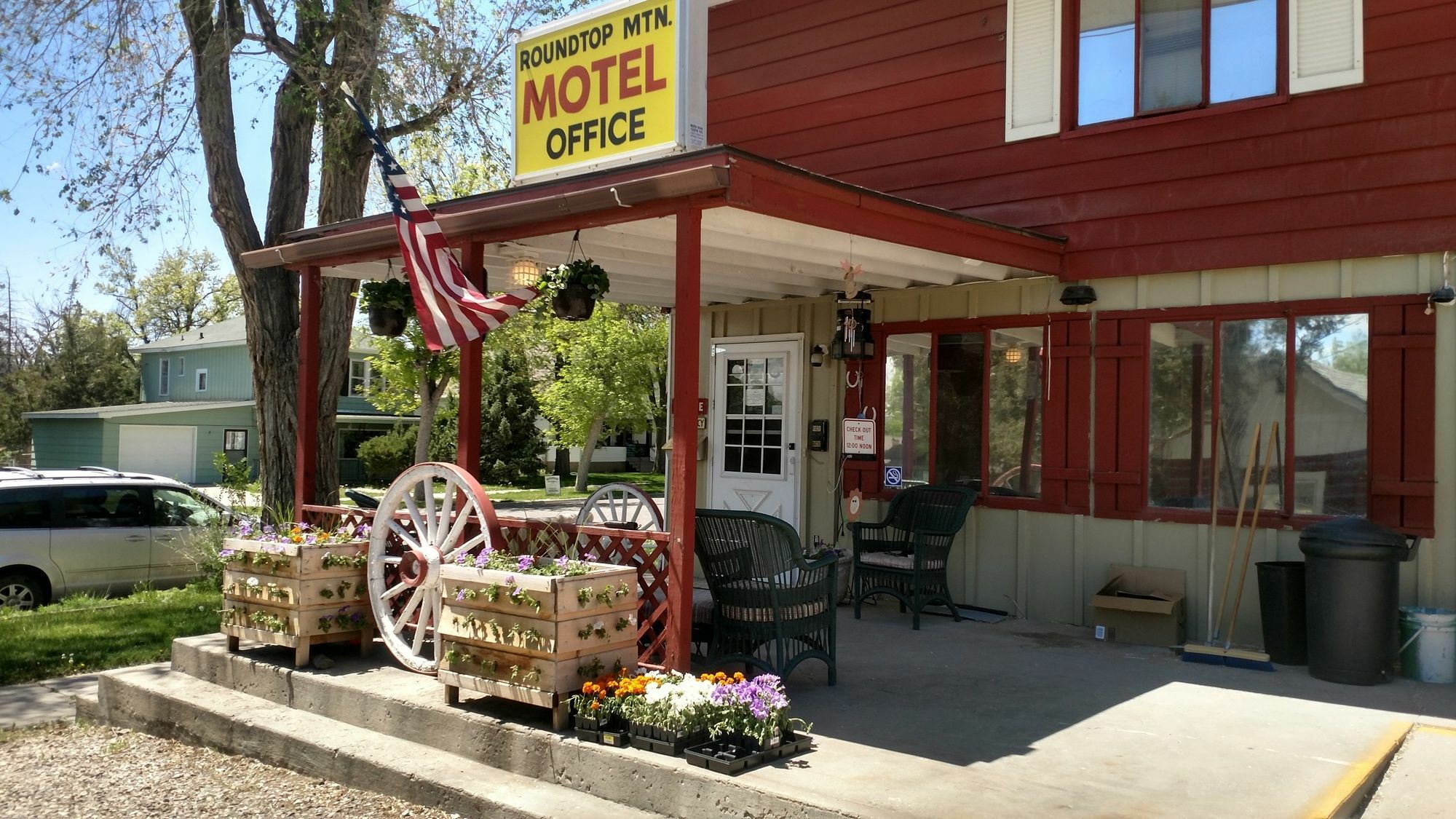 Roundtop Mountain Vista - Cabins And Motel Thermopolis Εξωτερικό φωτογραφία